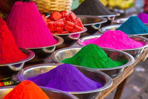 holi celebrate
