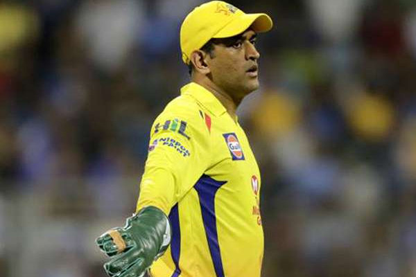 dhoni 3