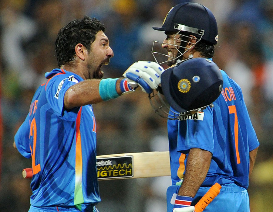  Mahendra Singh Dhoni 