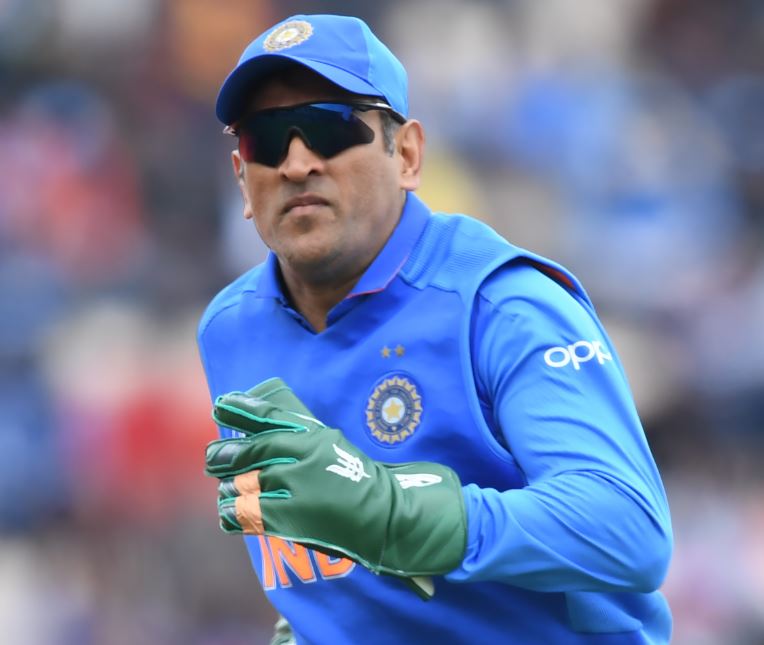 1559898467 dhoni1
