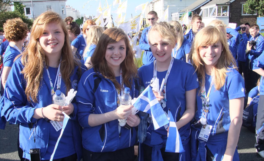1563878984 iceland girl2