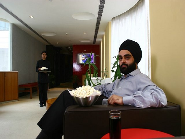 1563963609 monty chadha
