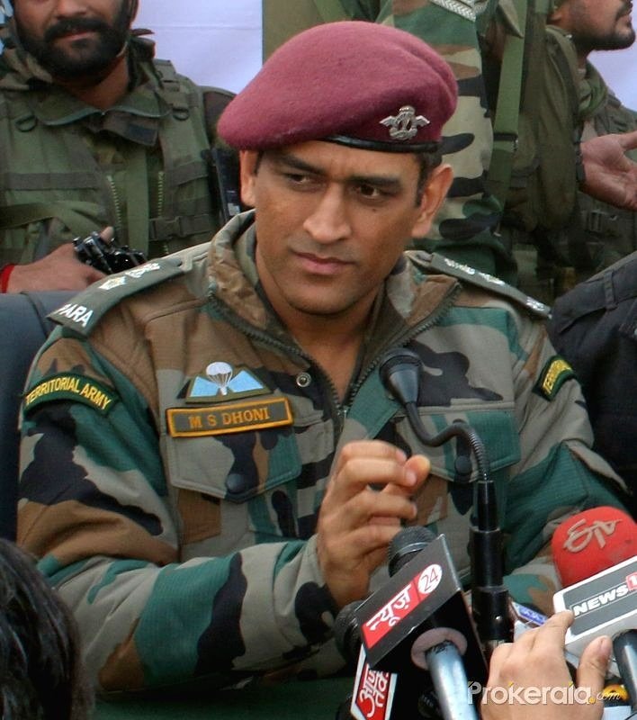 1565346397 dhoni