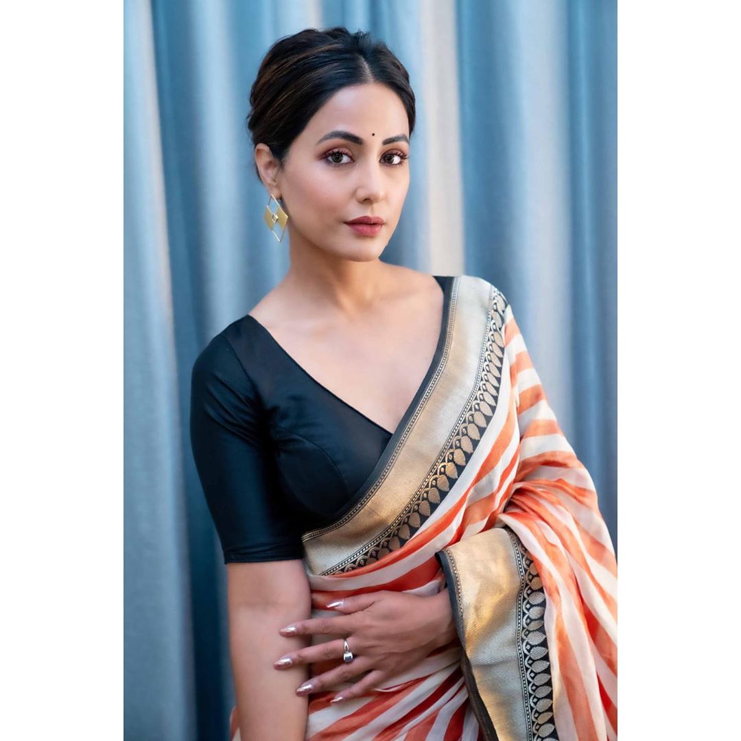 1566209400 hina 6