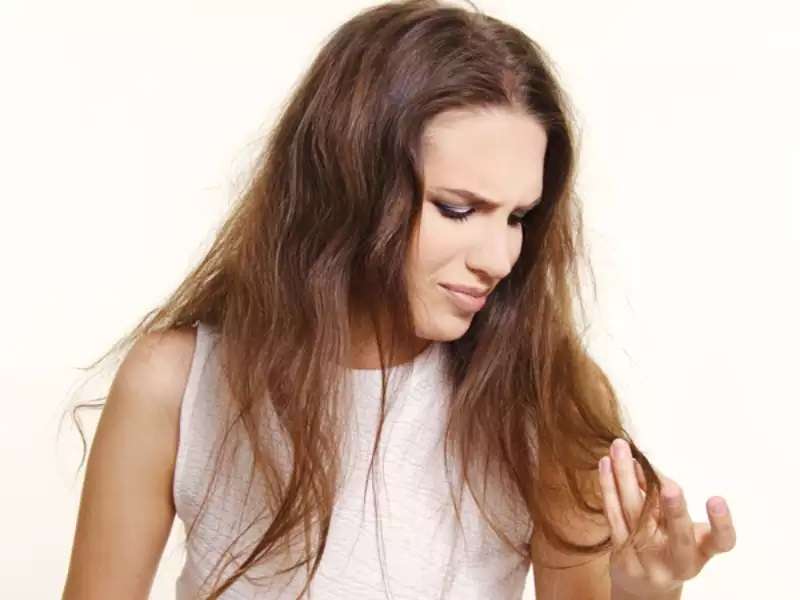 1568462829 12 19 333277194dry hair