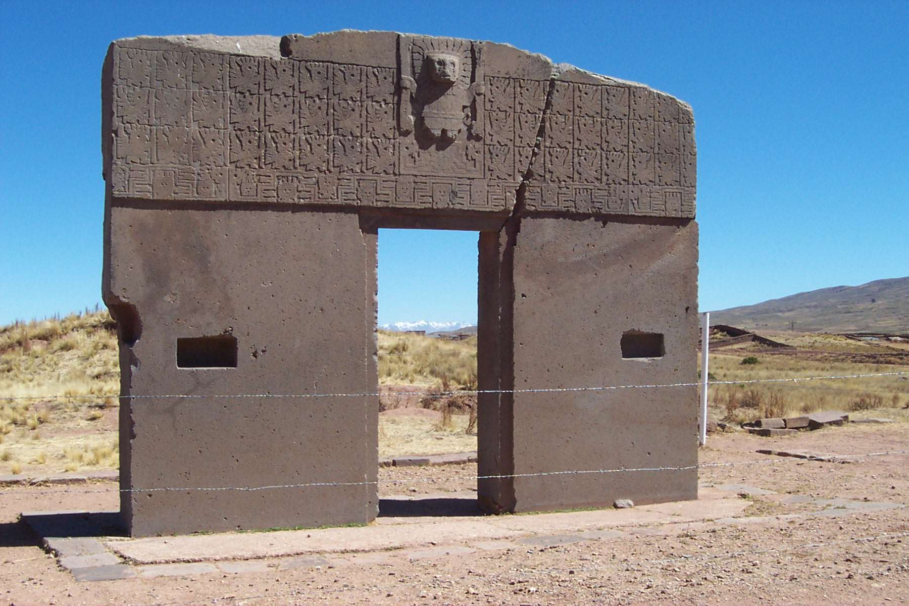 1571055288 zonnepoort tiwanaku