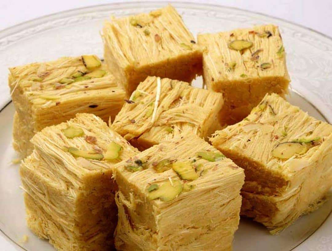 1572007628 soan papdi