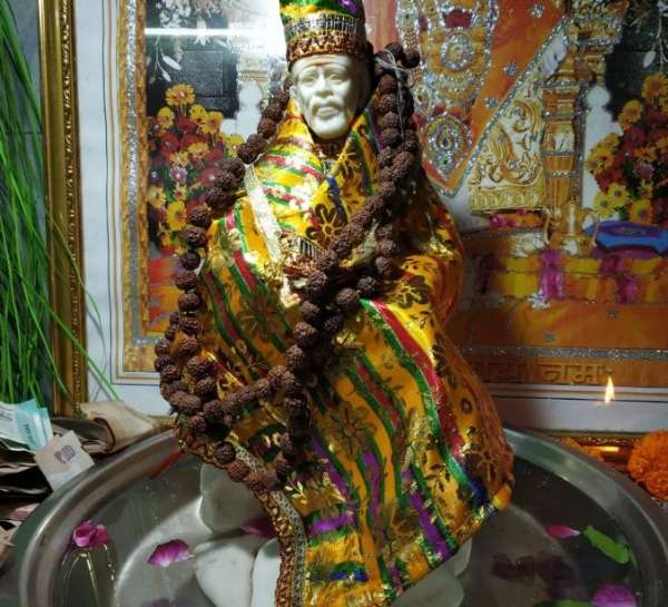 1574318219 sai baba puja