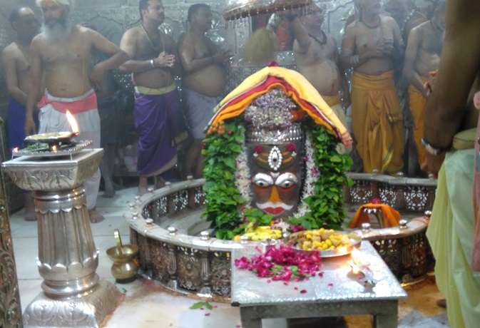 1581851675 shiv mandir