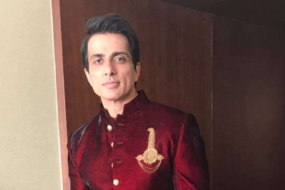 1605598153 sonu sood 1