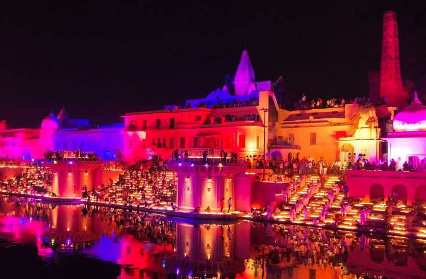 1627384174 dholi