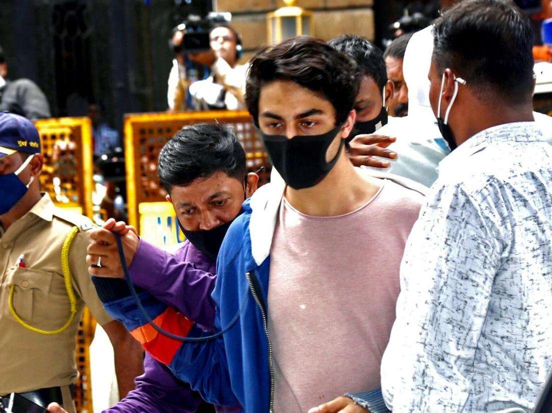 1635225888 aryan khan in ncb custody 1633565304371 1633565304554 202110260587