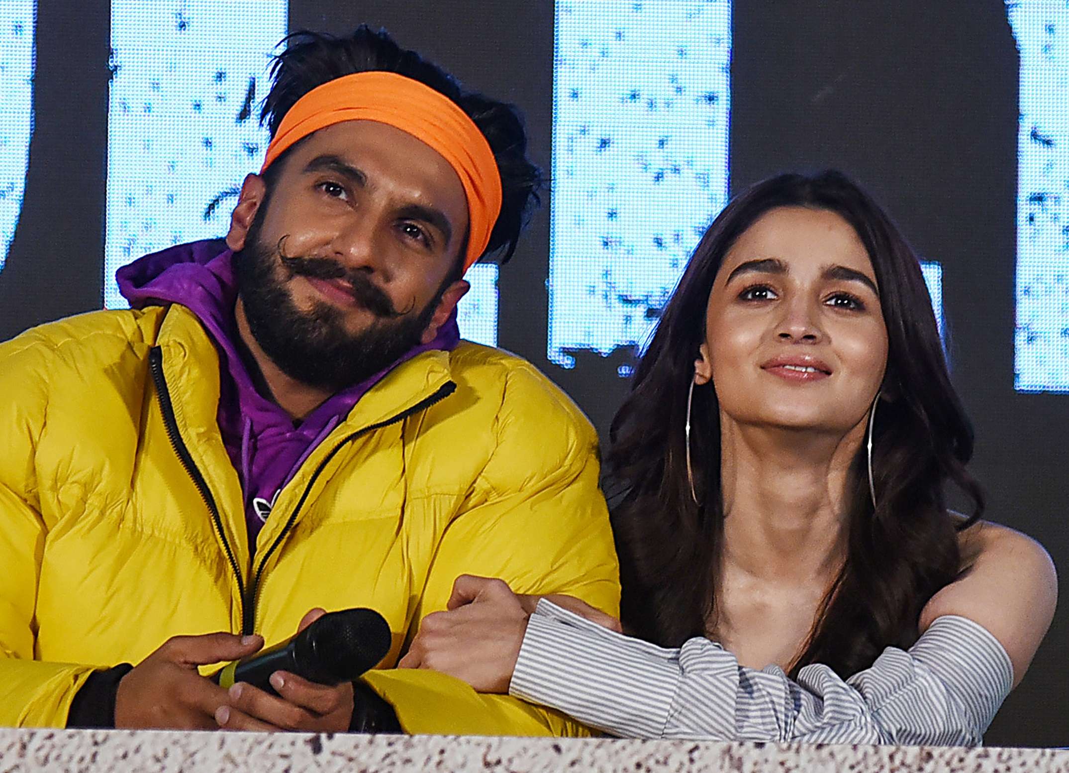 1650628961 rocky aur rani ki prem kahani 2