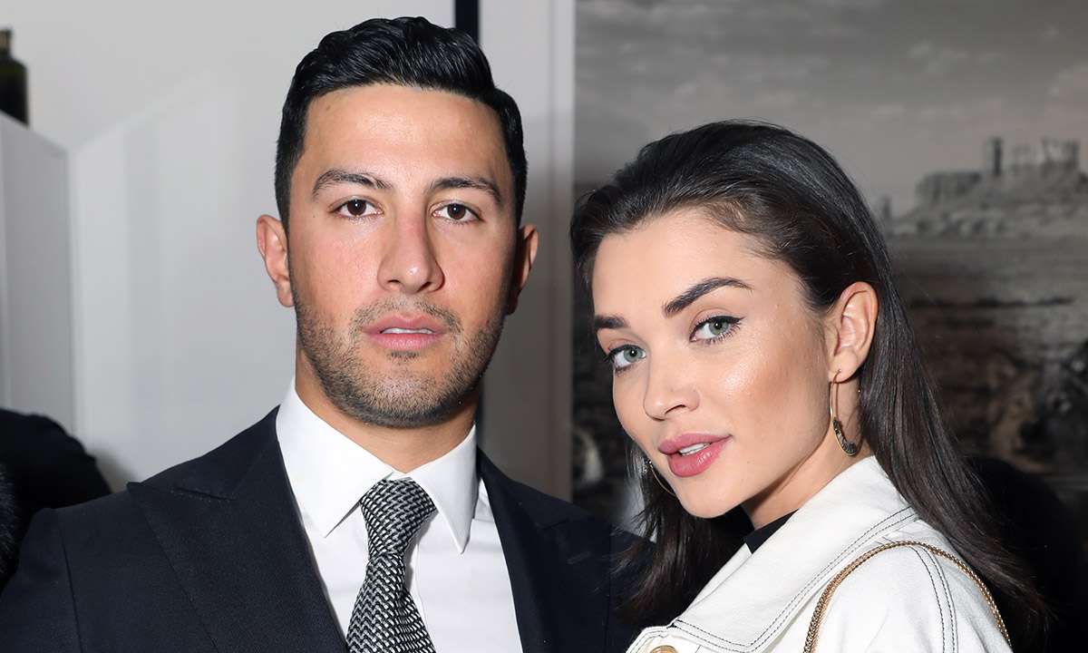 1651645790 amy jackson george t