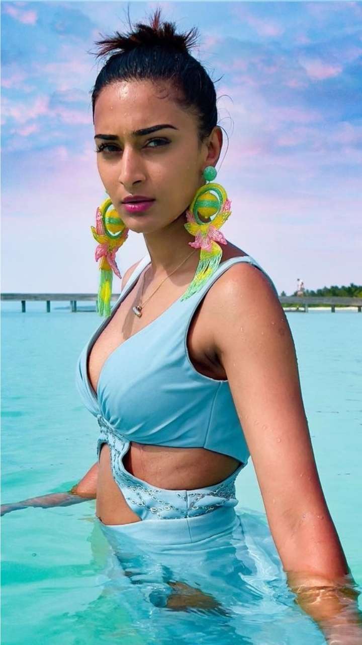 1654767206 erica fernandes picture