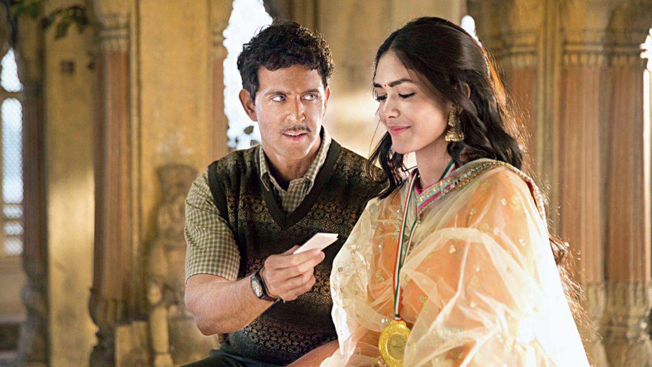 1657693081 super30moviereview170821 d