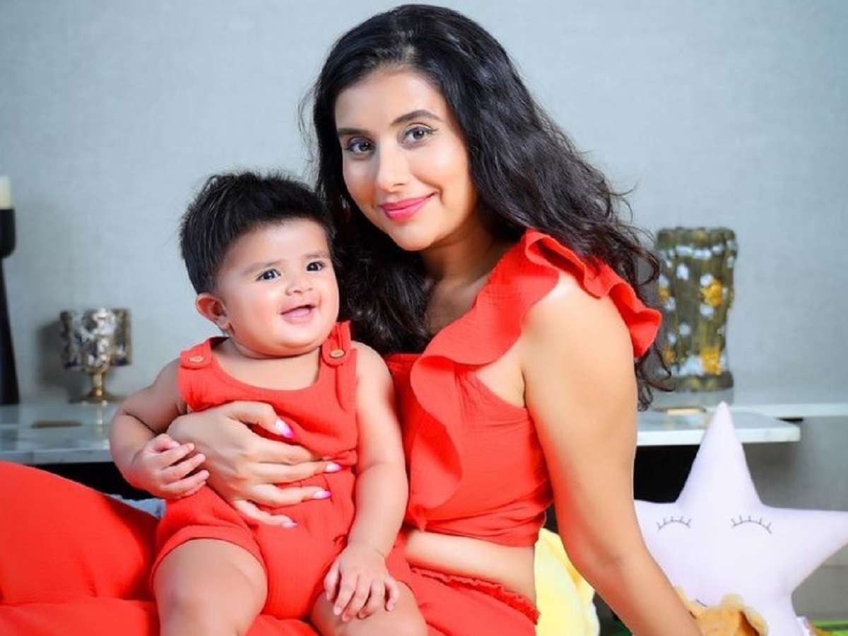 1663417304 charu asopa sen