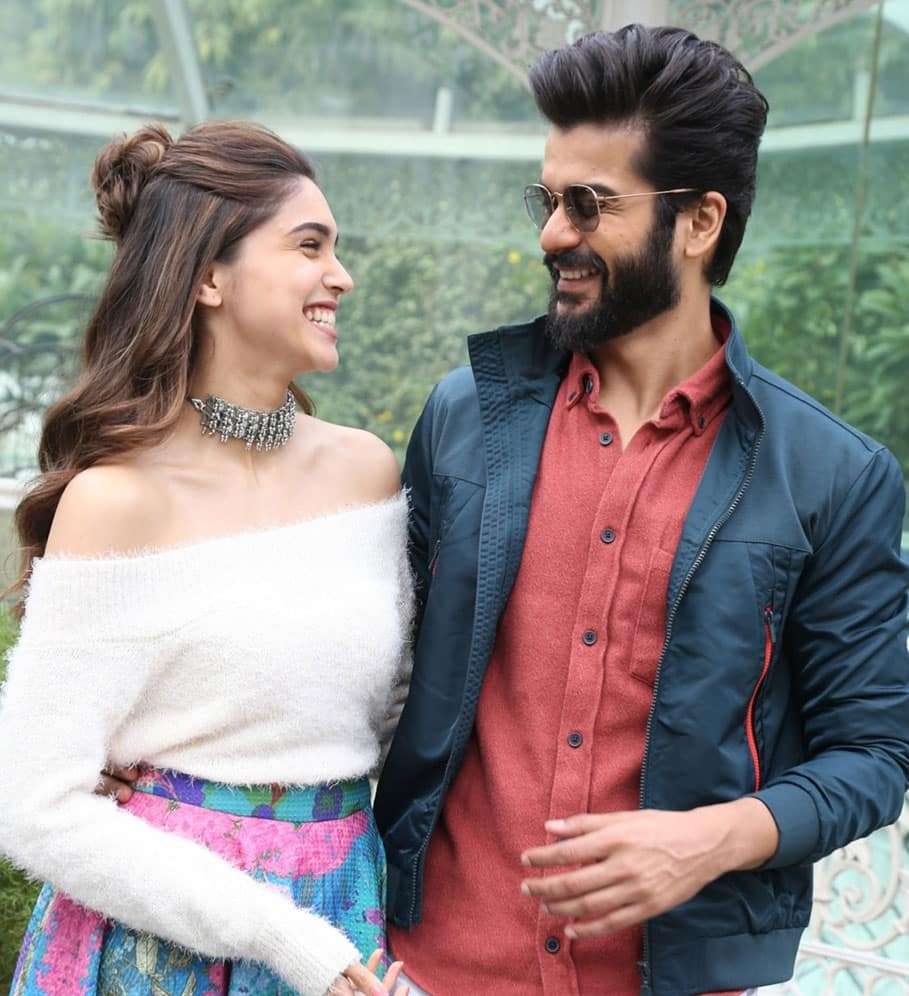 1665295433 1640843439 sunny and sharvari