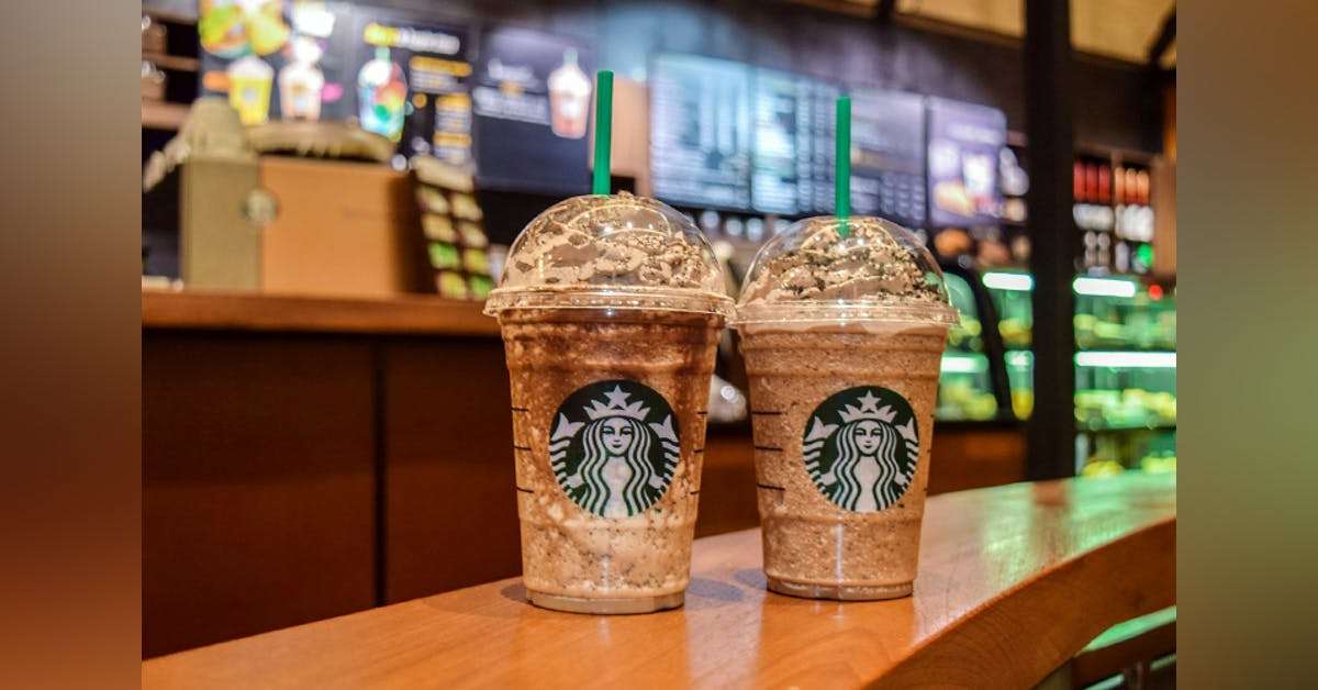 1676106982 161116 starbucks