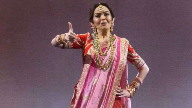 1680347565 nita ambani nmacc 1 (1)