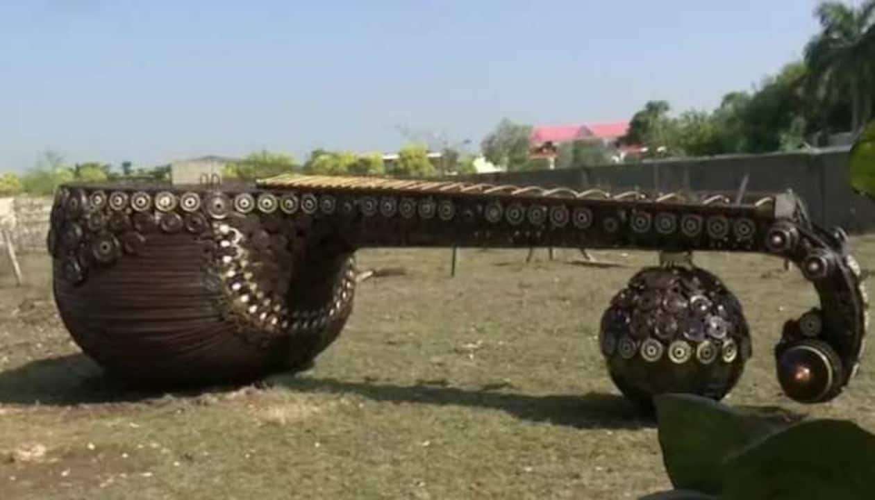 1680361371 1130270 veena