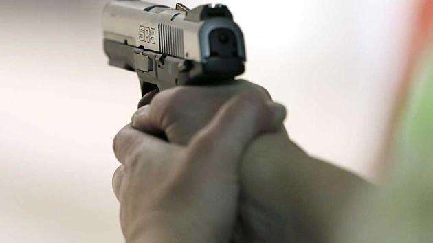 1686895052 get some guns 30abc542 18ad 11eb aa26 a55aef2d66ca