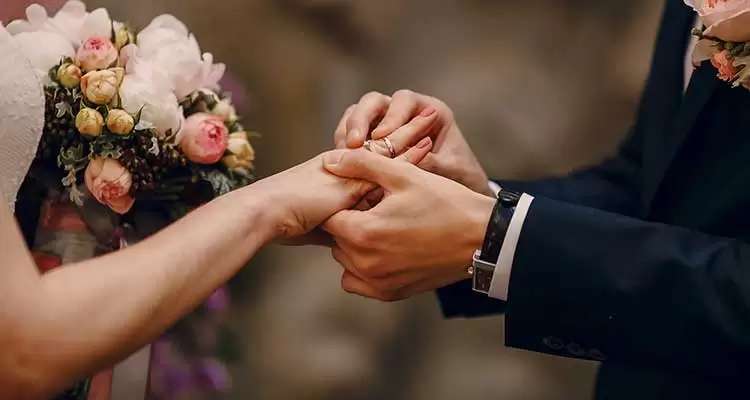 1686902152 is marriage worth it