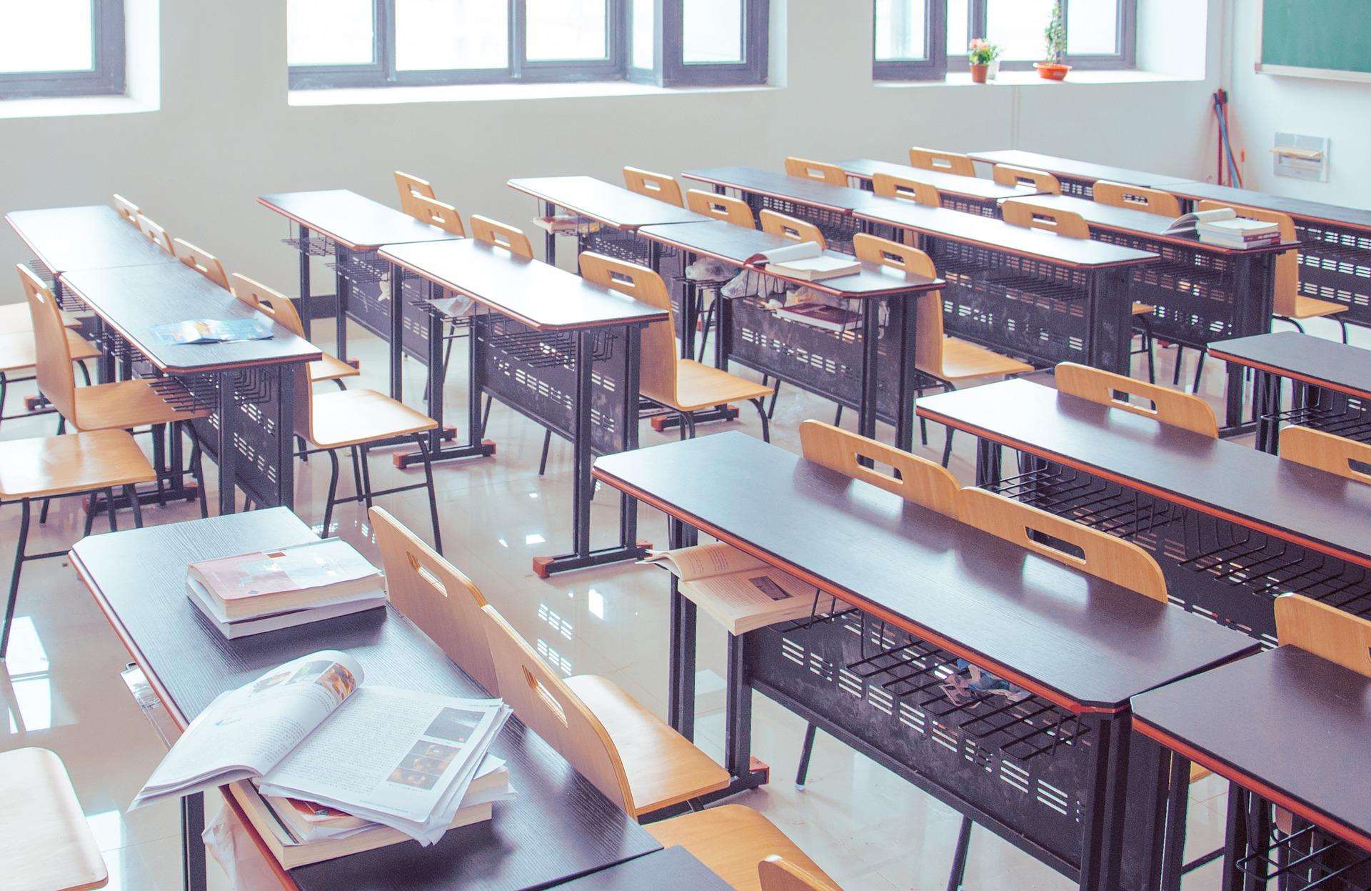 1687932078 classroom 1