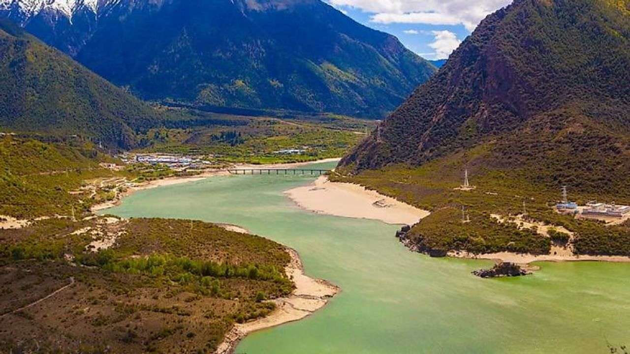 1688048445 brahmaputra river