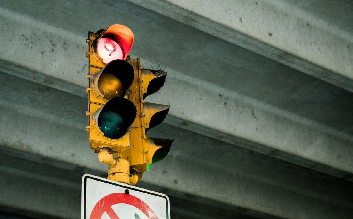 1688292191 traffic singal light ebf0
