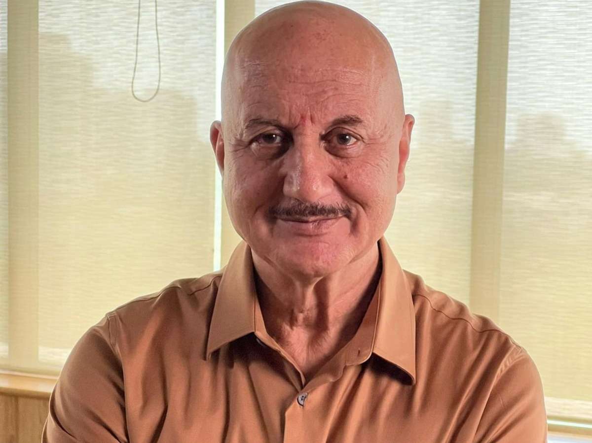 1689590738 fans hail anupam kher as megastar of 20221200 63735413043d0