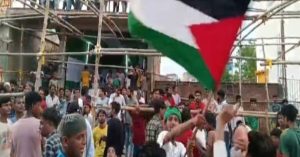 Agra News : फलीस्तीन का झंडा लहराने के आरोप में 4 पकड़े गए