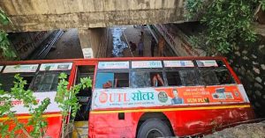 Haridwar Bus Accident: हरिद्वार में हुआ बड़ा हादसा, पुल से नीचे गिरी बस, दर्जनों लोग घायल