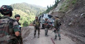 Jammu & Kashmir: जम्मू-अखनूर राजमार्ग पर बढ़ाई गई सुरक्षा