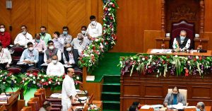 Karnataka विधानमंडल के दोनों सदन अनिश्चित काल के लिए स्थगित