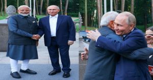 PM Modi Russia Visit: पीएम मोदी की आज राष्ट्रपति पुतिन के साथ अहम बैठक, कई मुद्दों पर होगी चर्चा