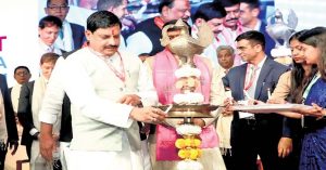 MP News : सीएम मोहन यादव ने जबलपुर में क्षेत्रीय उद्योग सम्मेलन का किया उद्घाटन