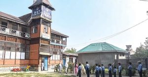 Jammu & Kashmir: छात्रों की मुश्किलें हुई आसान, राज्य में खुलेंगे प्राइवेट विश्वविद्यालय